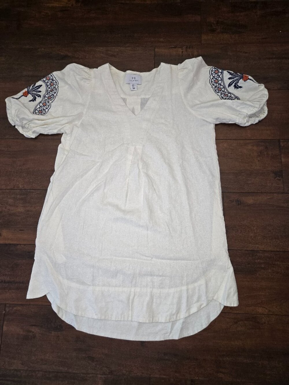 Halston White Linen-Blend Embroidered Puff Sleeve Tunic Blouse